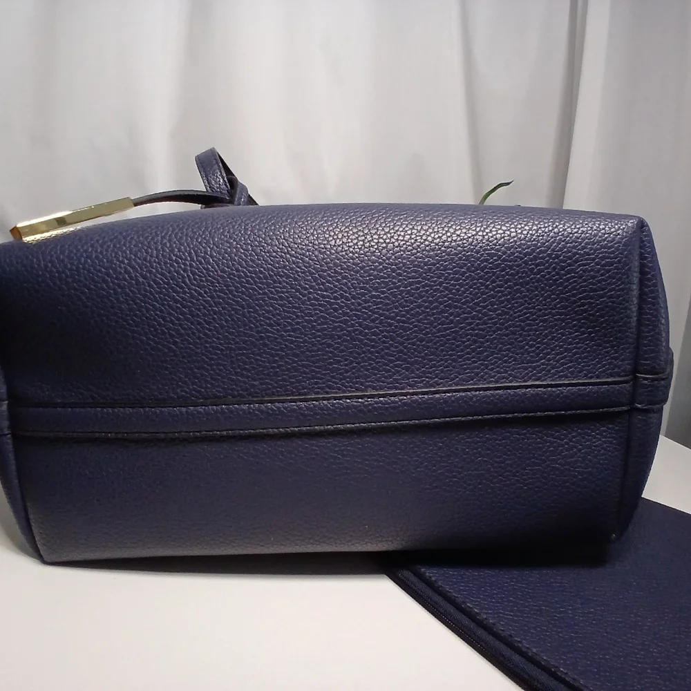 CALVIN KLEIN  Rachel Reversible Tote Bag with Pouch Black/Navy
